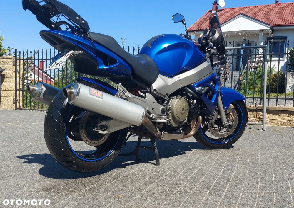 Honda X11 - 5