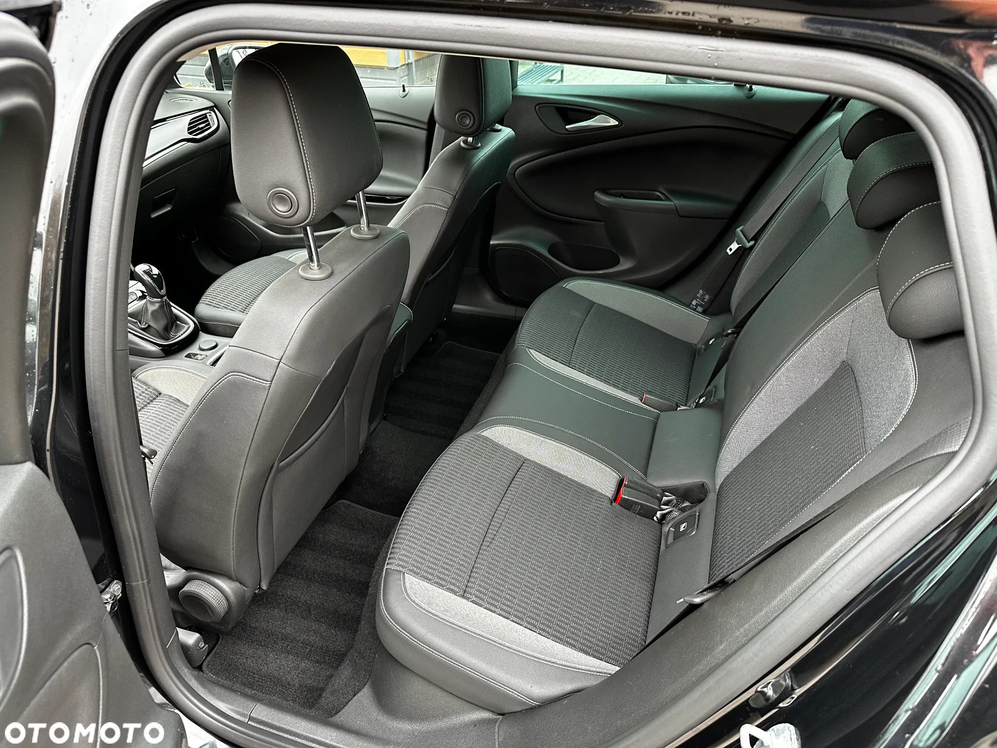 Opel Astra - 24