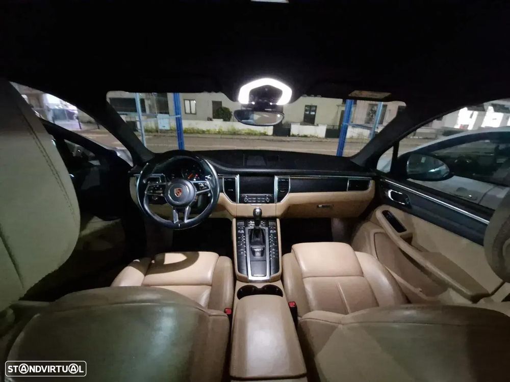 Porsche Macan 2.0T - 16