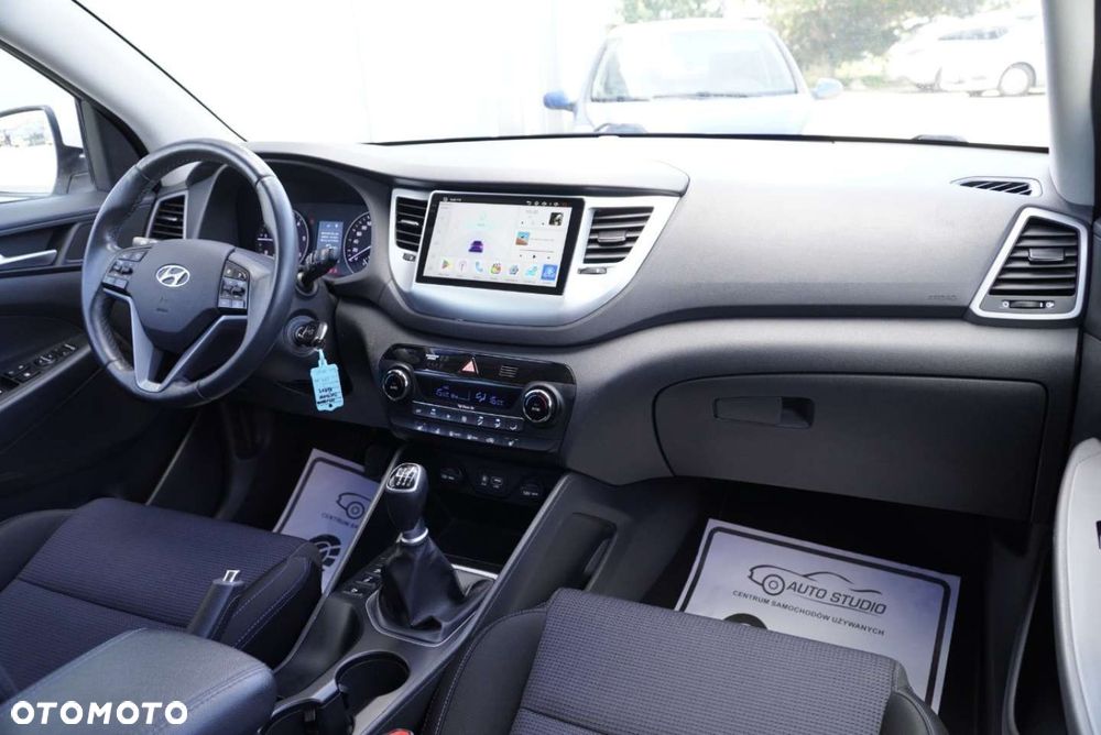 Hyundai Tucson 1.7 CRDI BlueDrive Comfort 2WD - 10