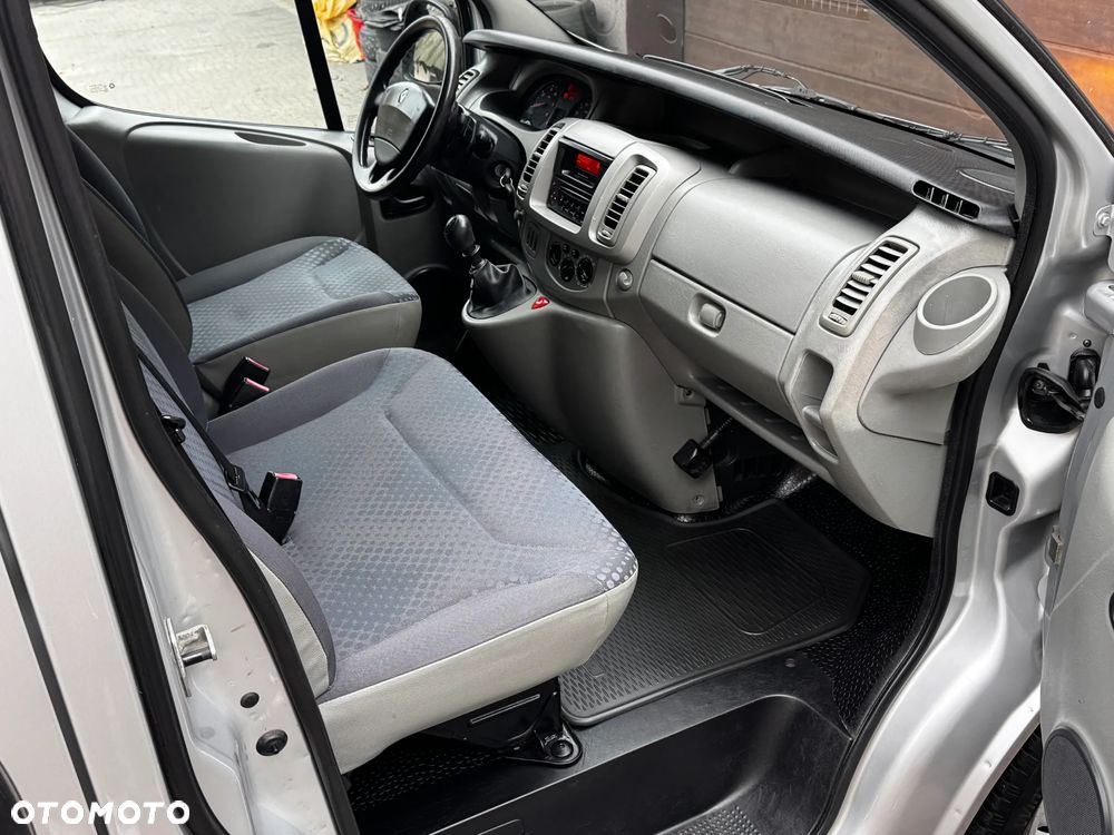 Renault Trafic Passenger Privilège - 12