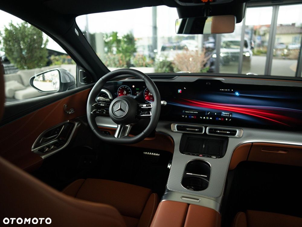 Mercedes-Benz GLC - 19