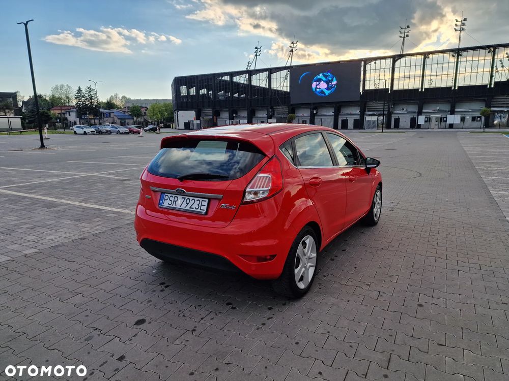 Ford Fiesta - 5