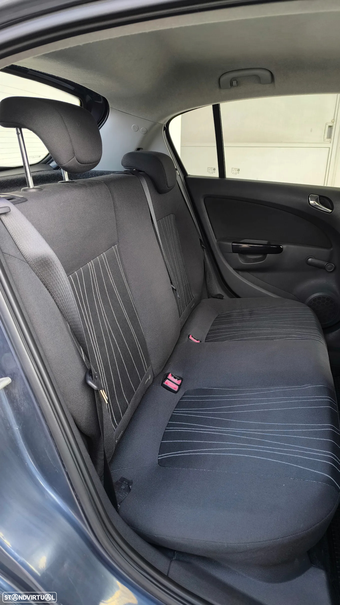 Opel Corsa 1.2 Enjoy - 21