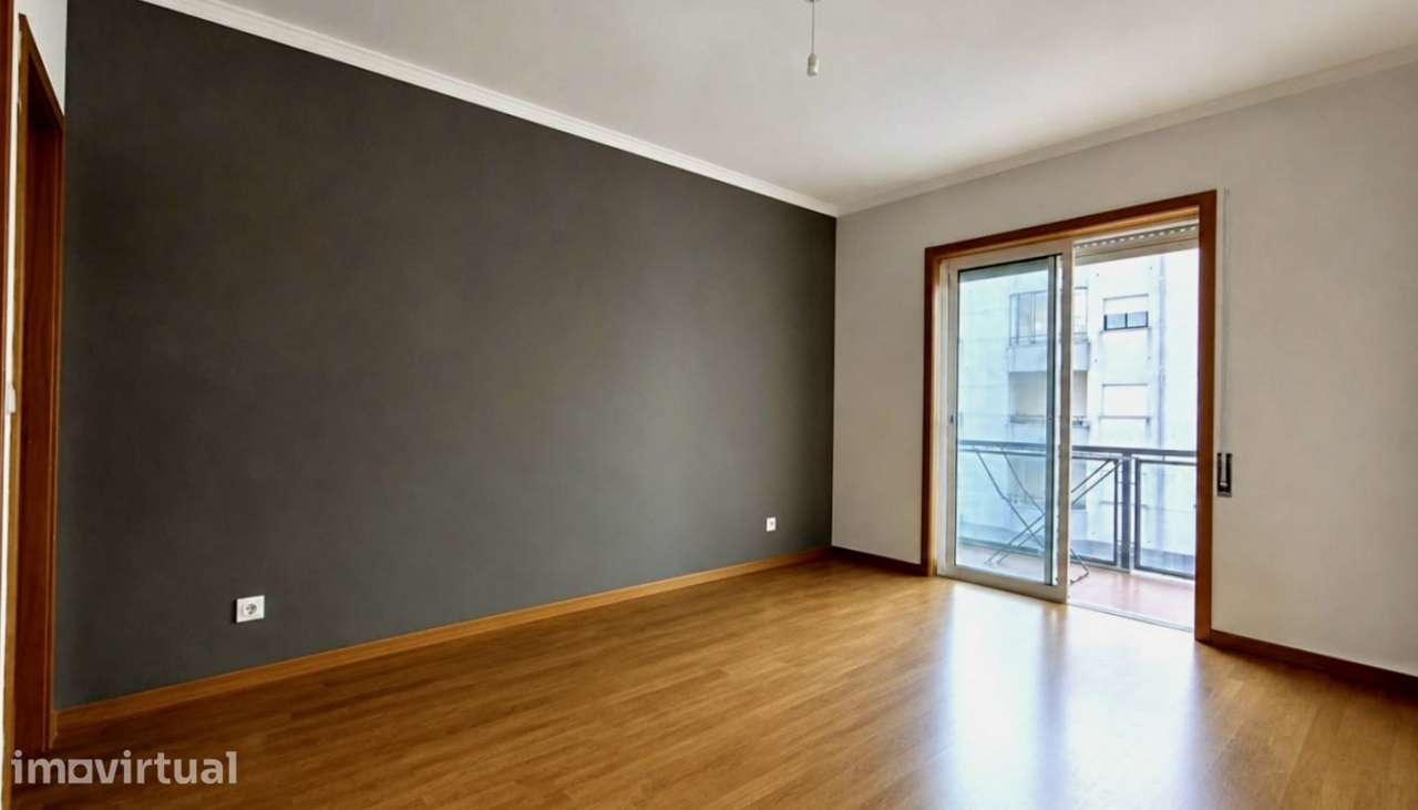 Venda de apartamento T3 em ótimo estado, Darque, Viana do Castelo - Grande imagem: 2/24
