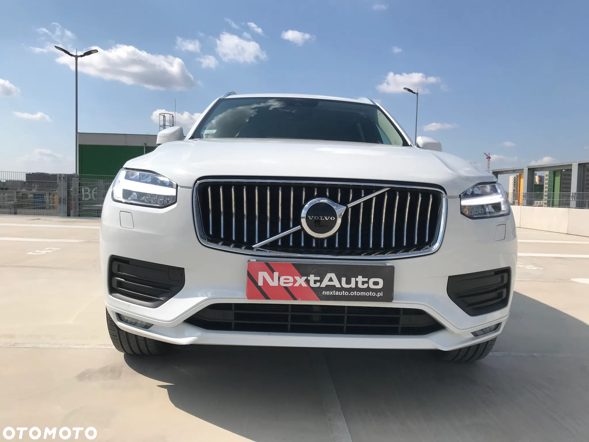 Volvo XC 90 - 2