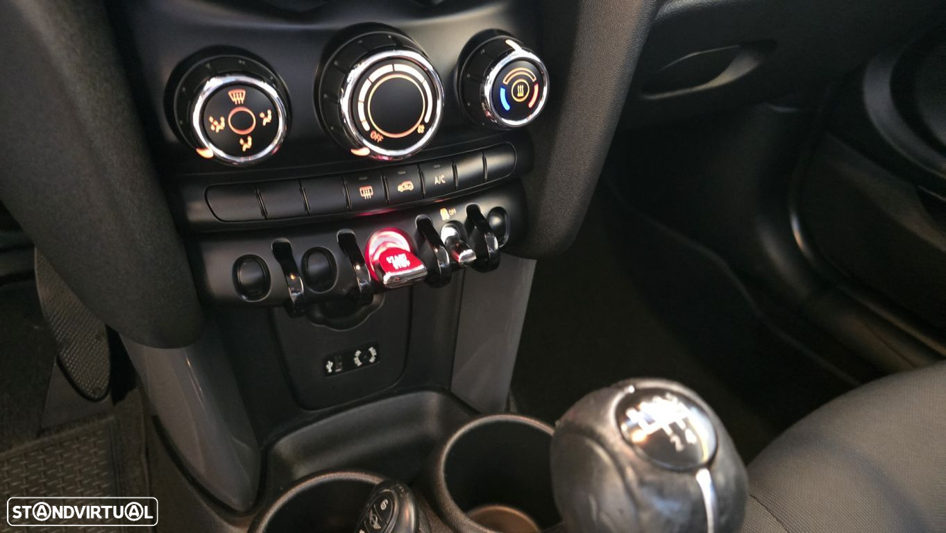 MINI 3 Portas One - 40