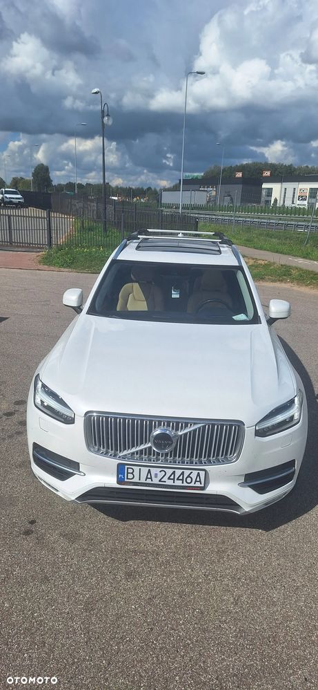 Volvo XC 90 T8 AWD Twin Engine Geartronic Momentum - 1