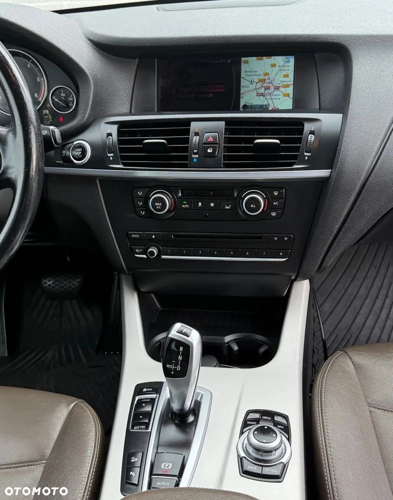 BMW X3 xDrive20d - 21