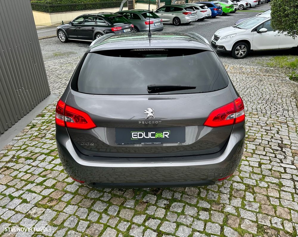 Peugeot 308 1.2 PureTech Allure - 6