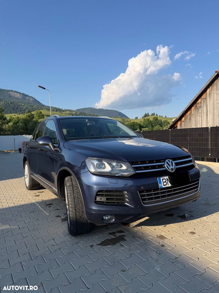 Volkswagen Touareg 3.0 V6 TDI BMT - 3