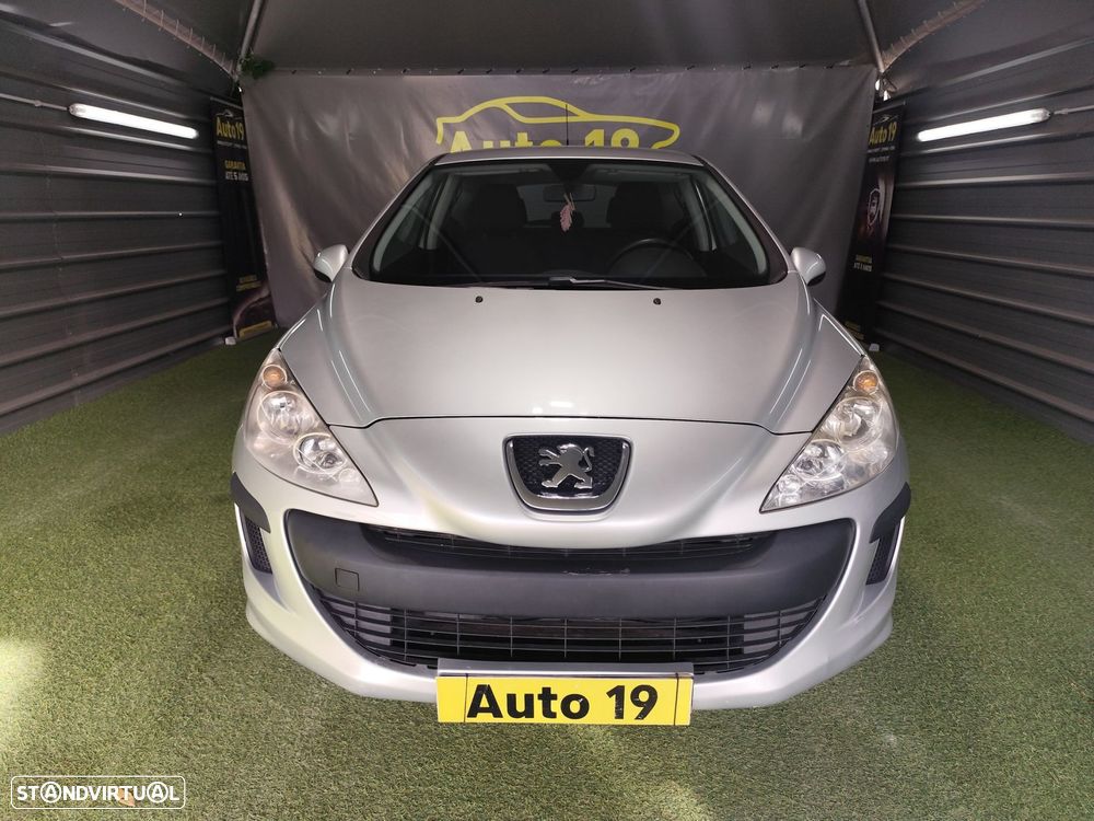 Peugeot 308 HDi FAP 90 Tendance - 2