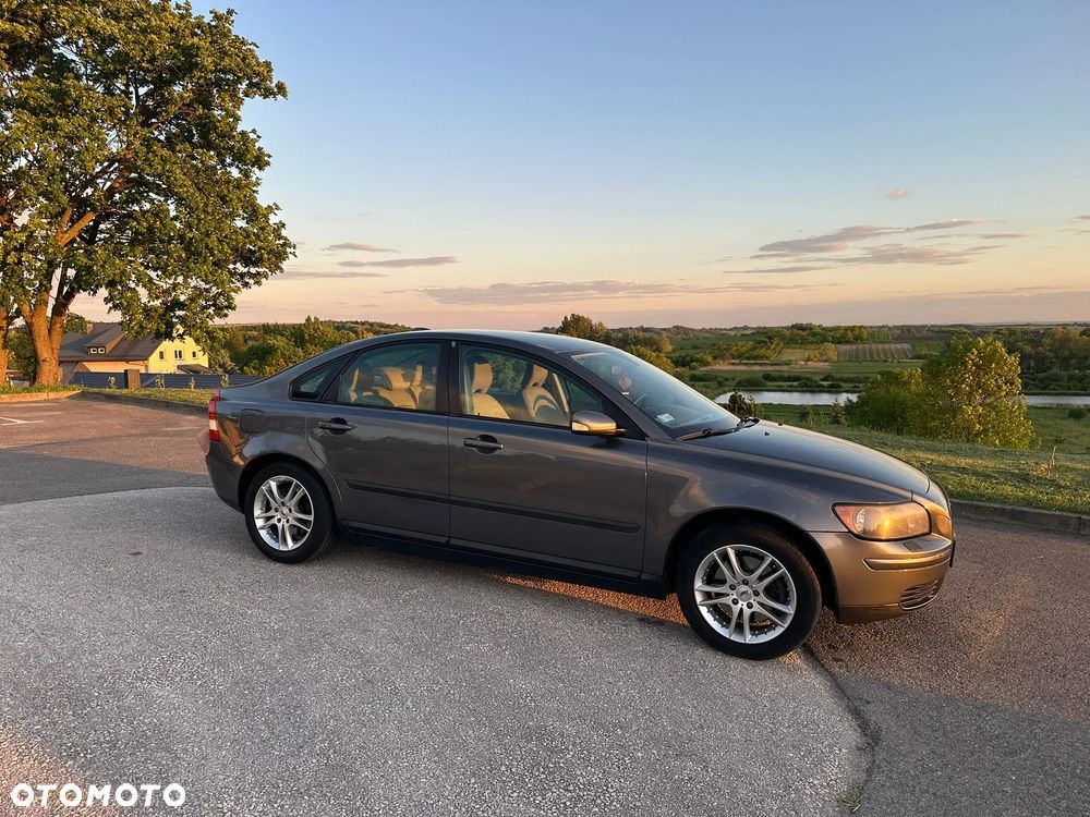 Volvo S40 2.0D - 6