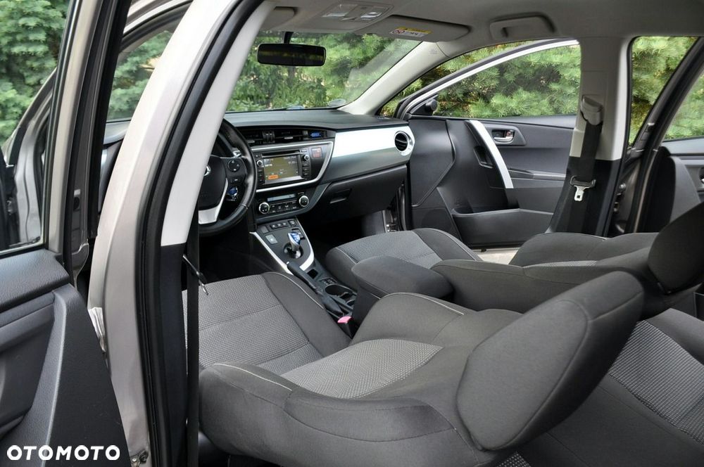 Toyota Auris - 28
