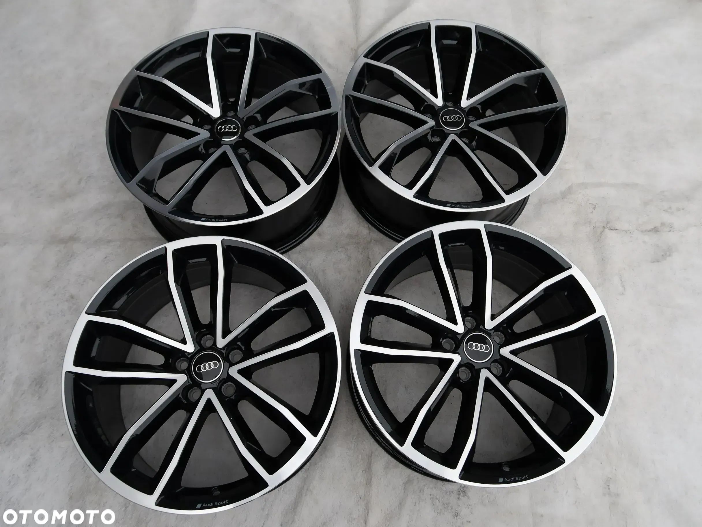 FELGI ALUMINIOWE AUDI A4 A5 B9 S LINE 19" 8W0601025 DF - 1