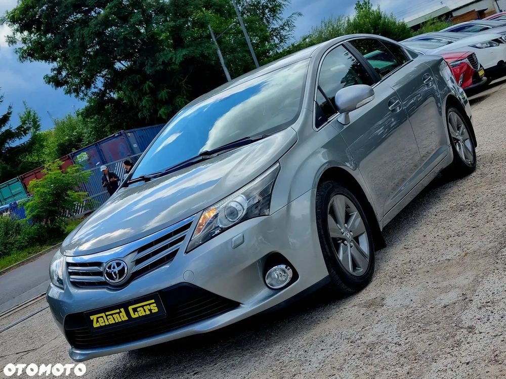 Toyota Avensis 1.8 Premium