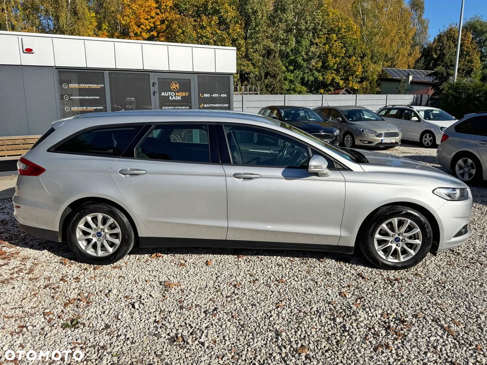 Ford Mondeo - 8