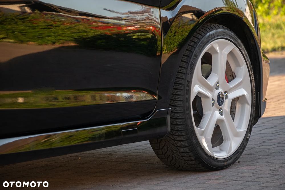 Ford Fiesta 1.6 EcoBoost ST - 3