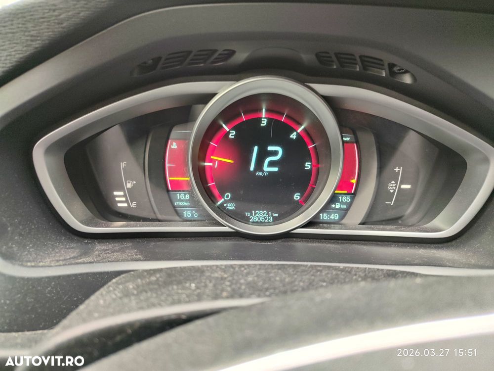 Volvo V40 D2 ECO Kinetic - 2