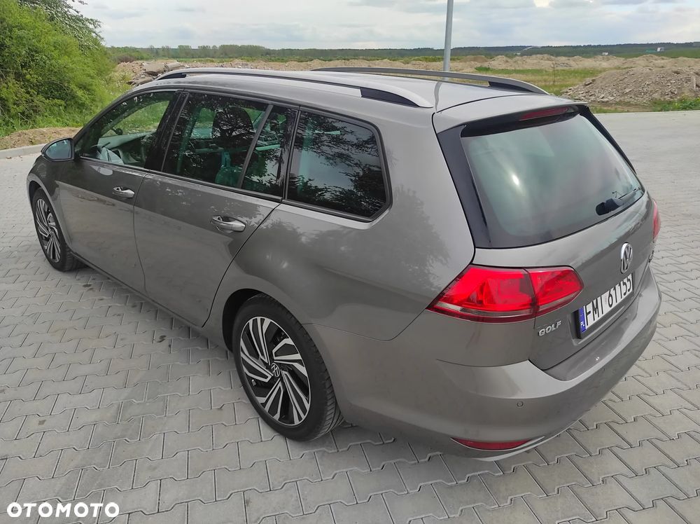Volkswagen Golf 1.6 TDI BMT Comfortline - 7