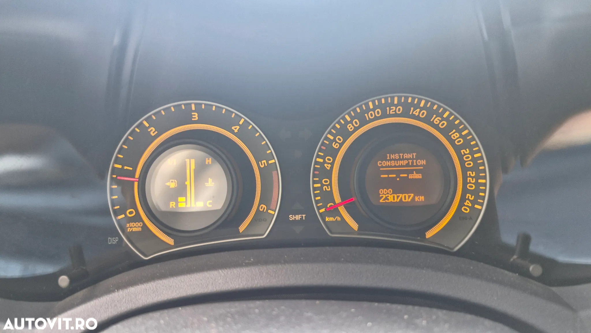 Toyota Auris 2.0 D-4D Luna Plus - 7