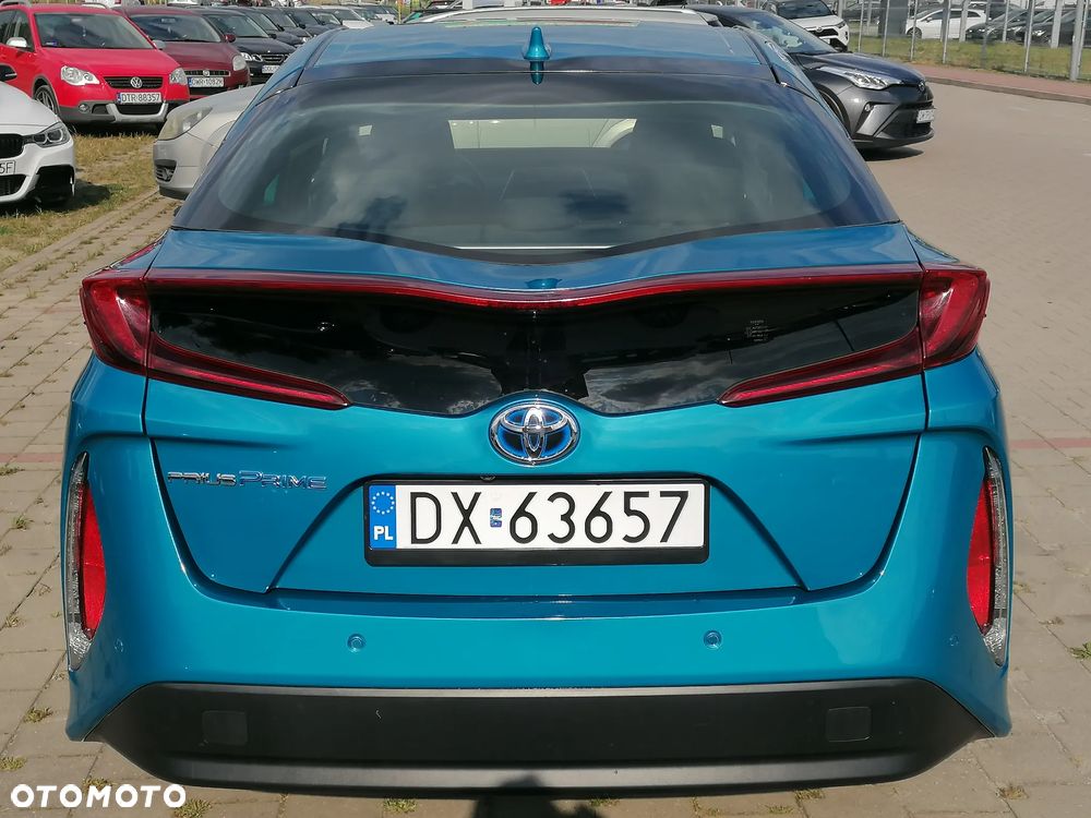 Toyota Prius Hybrid Executive - 7