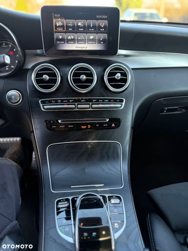 Mercedes-Benz GLC - 26