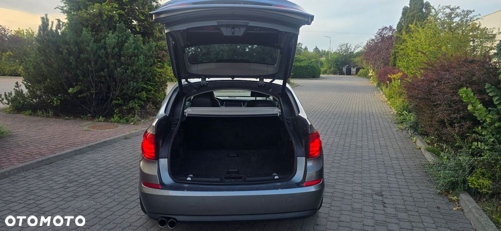 BMW 5GT 530d xDrive - 8