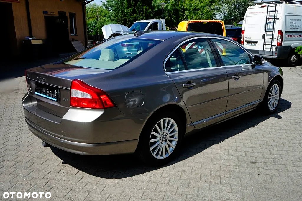 Volvo S80 2.5T Momentum - 10