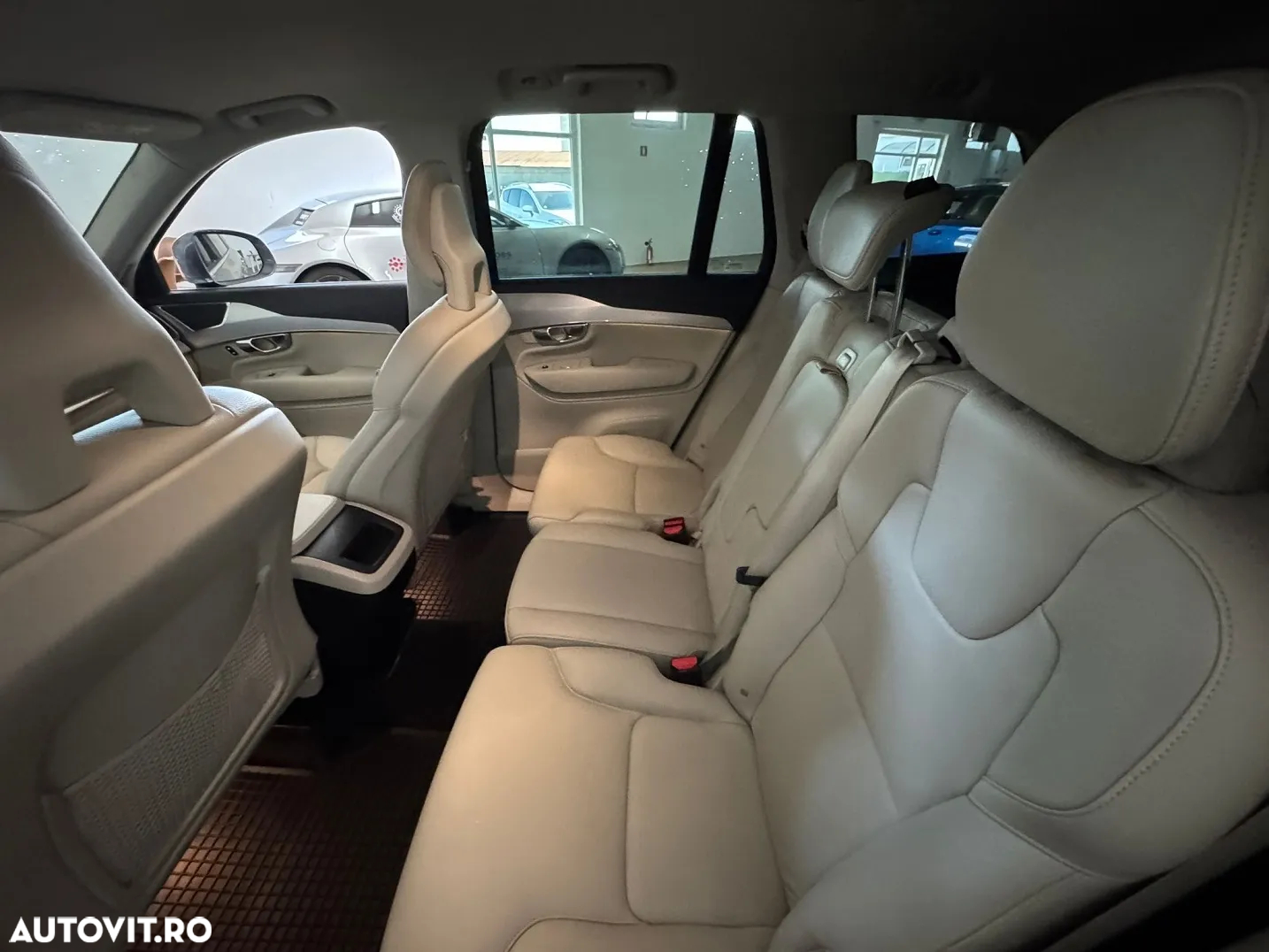 Volvo XC 90 D5 AWD Inscription - 12