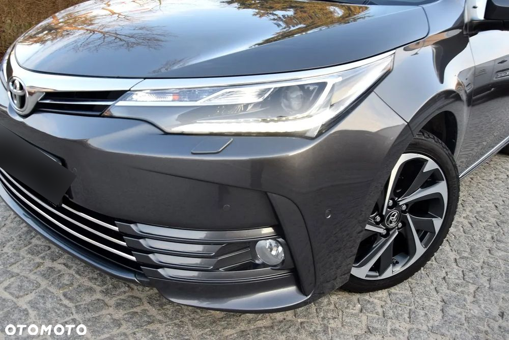 Toyota Corolla 1.6 Prestige EU6 - 16
