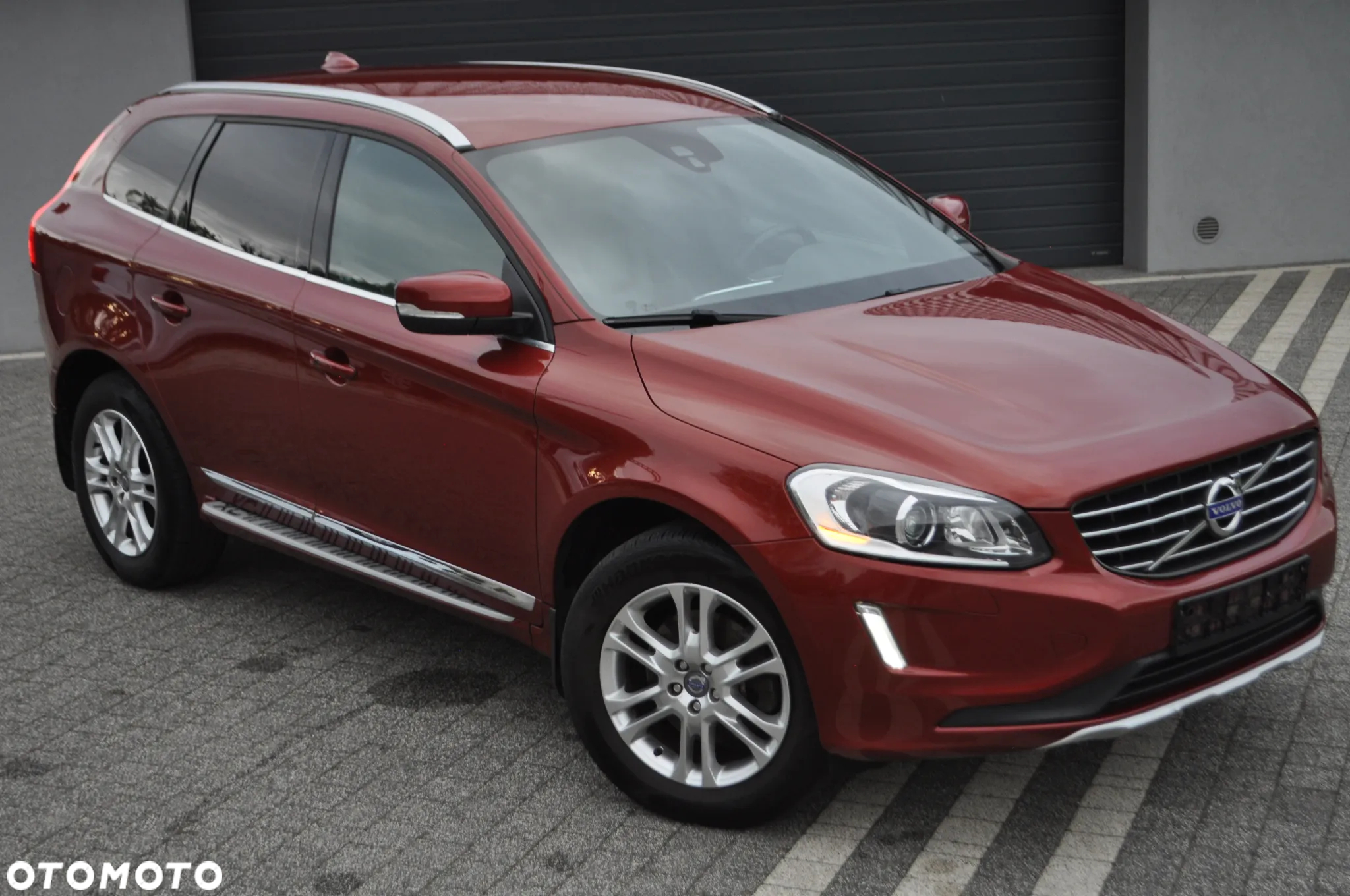 Volvo XC 60 D4 Drive-E Momentum - 3