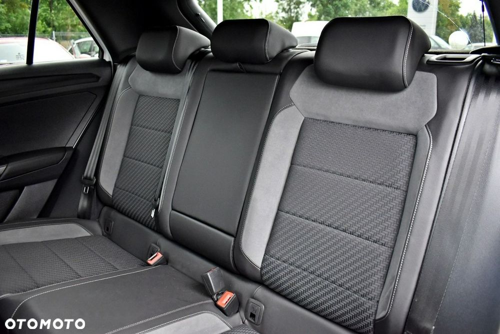 Volkswagen T-Roc 1.5 TSI R-Line DSG - 13