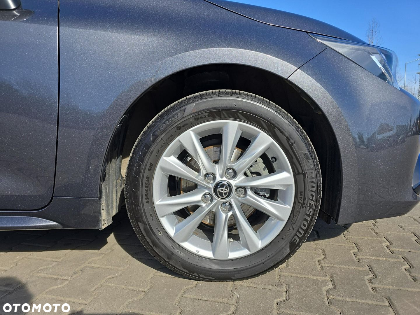 Toyota Corolla - 18