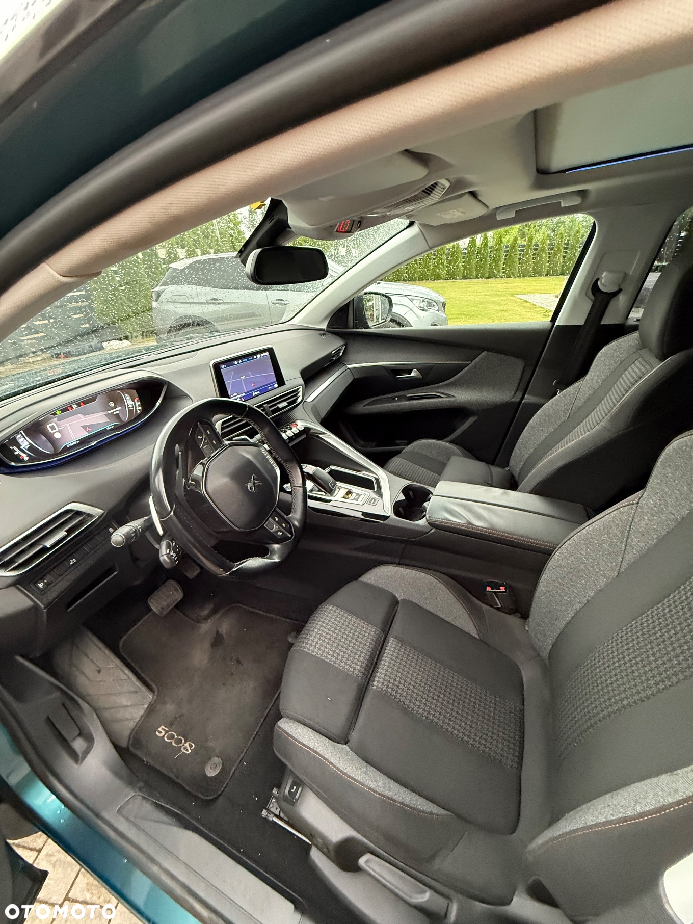 Peugeot 5008 BlueHDI 130 EAT8 Active Business-Paket - 5