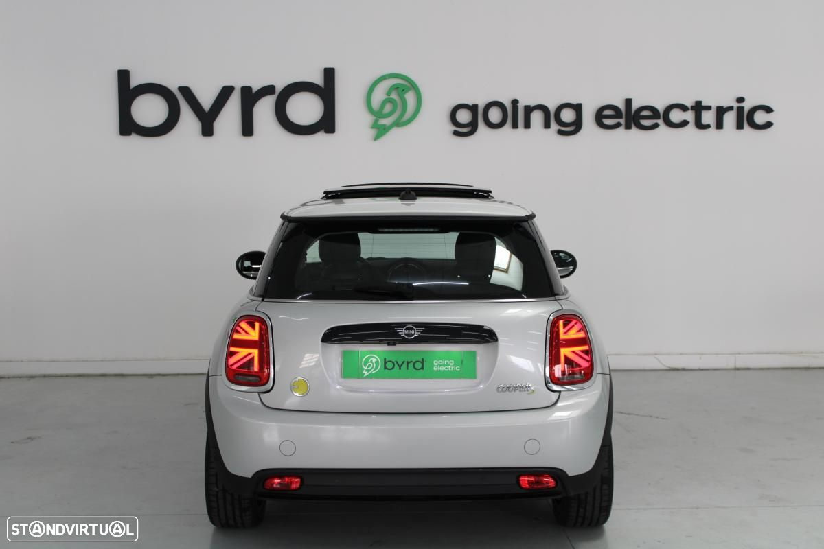 MINI 3 Portas Cooper SE Camden Edition - 5