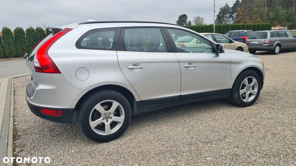 Volvo XC 60 - 8