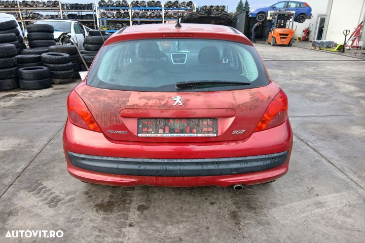 Dezmembrez Peugeot 207 1 [2006 - 2009] Hatchback 5-usi 1.4 VTi MT (95 - 4