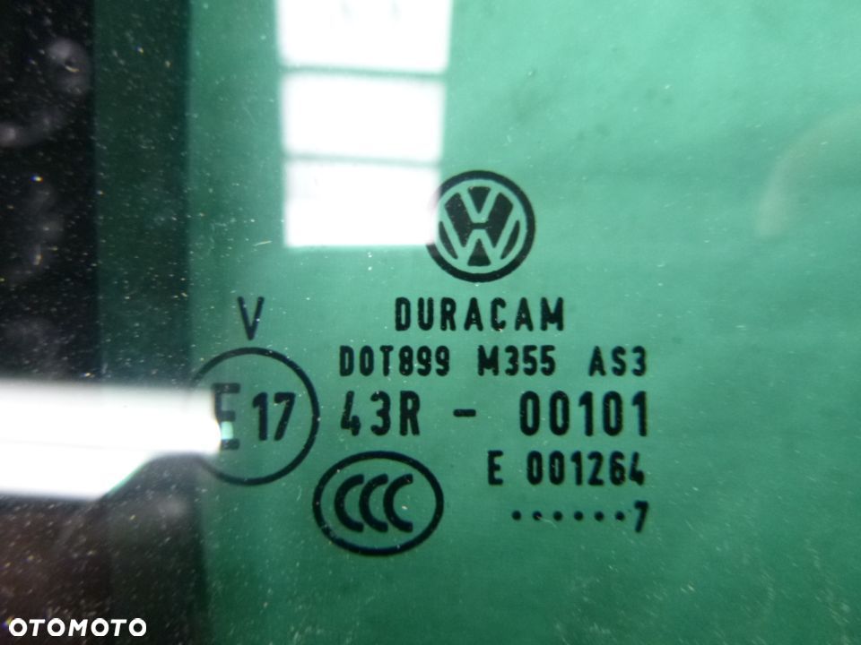 VW TIGUAN SZYBA DRZWI PRAWY TYŁ AS3 17" 5NA845214 - 2