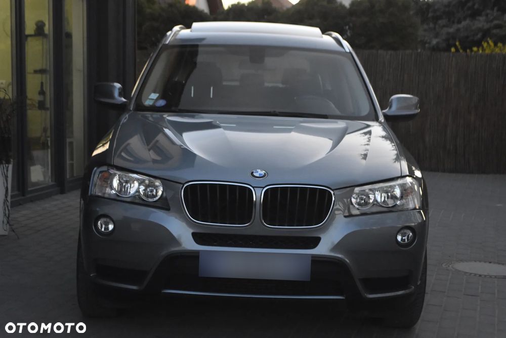 BMW X3 xDrive20i Advantage - 2