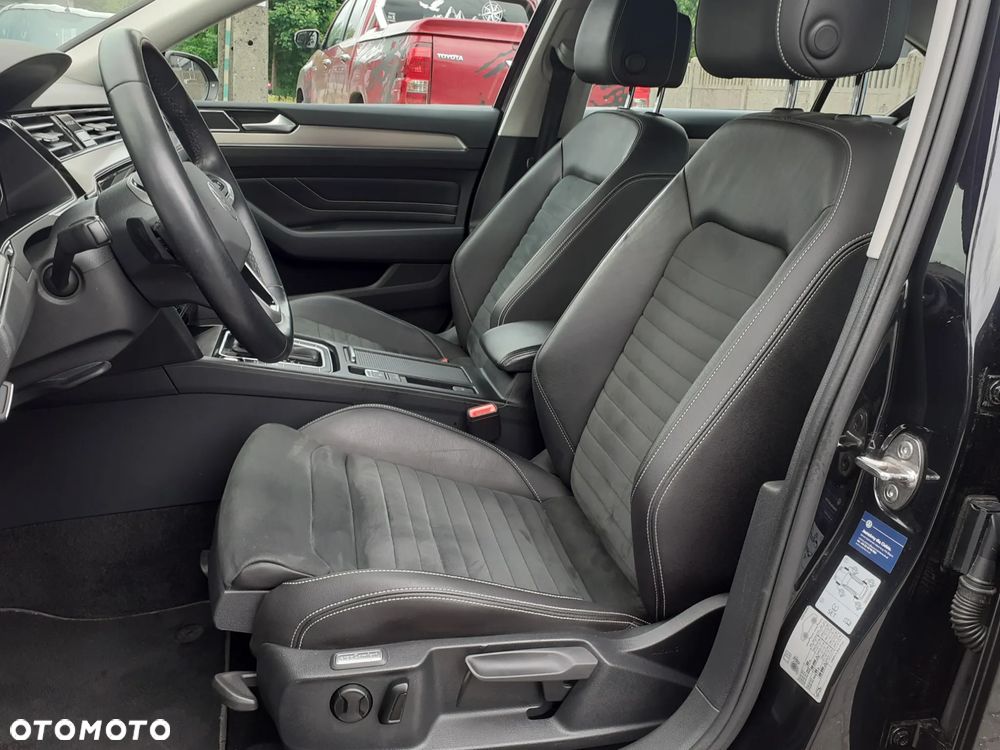 Volkswagen Passat 2.0 TSI Elegance DSG - 26