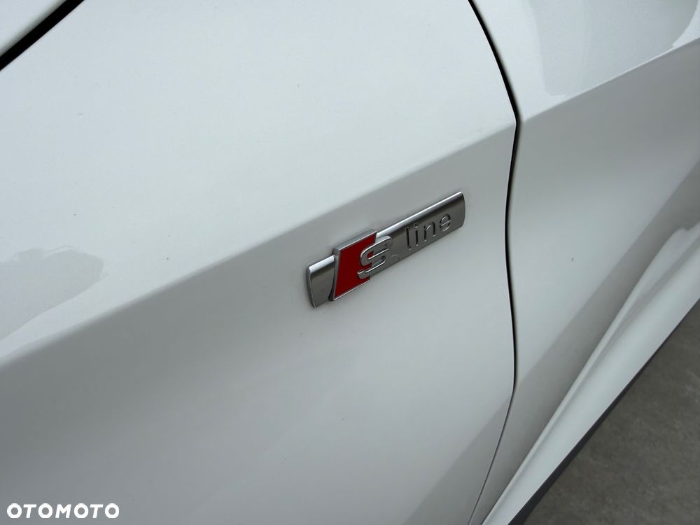 Audi A3 Sportback 35 TFSI mHEV S Line S tronic - 14