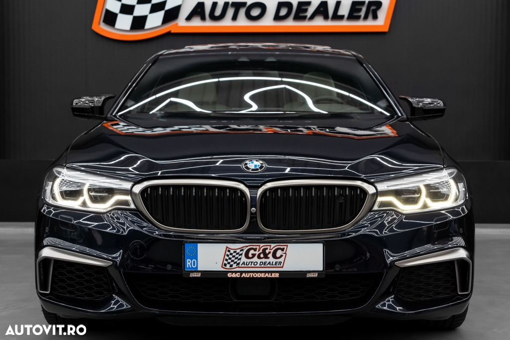 BMW M5 M550i xDrive AT - 27