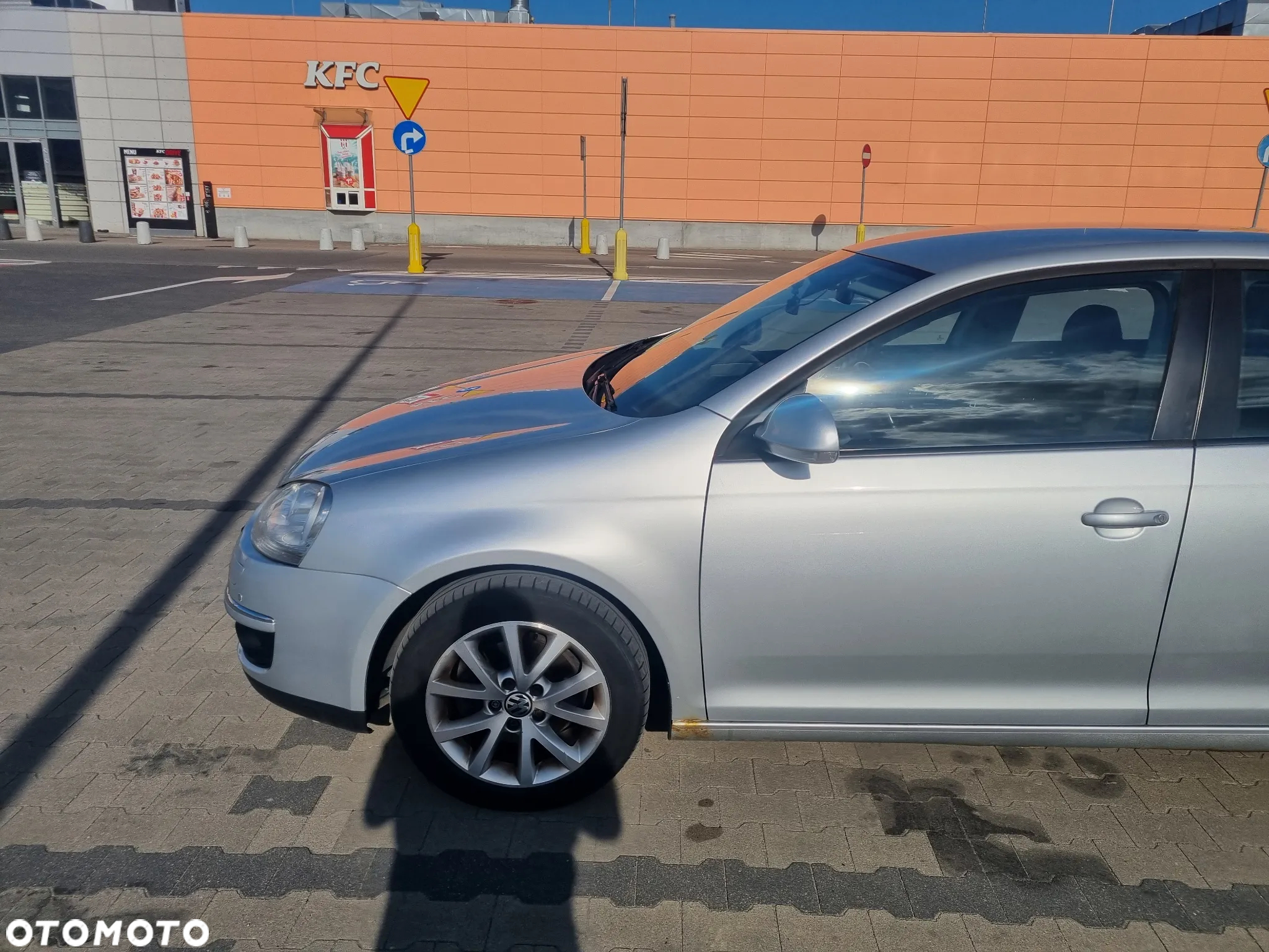 Volkswagen Jetta 1.4 TSI Trendline - 9
