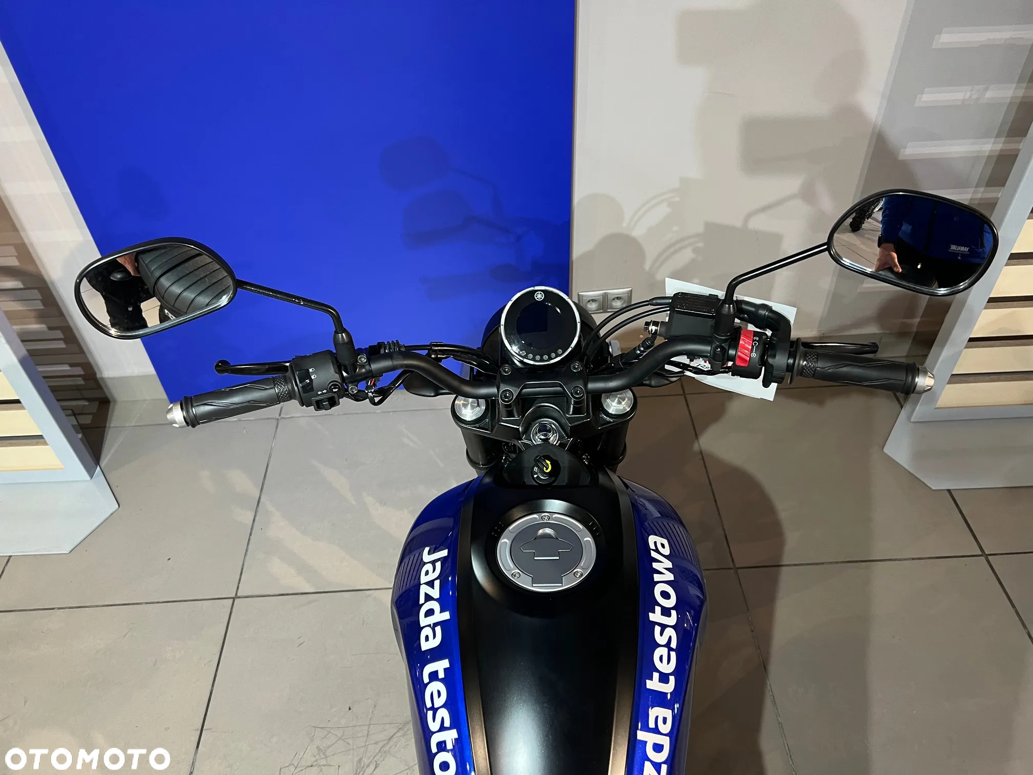 Yamaha XSR - 7