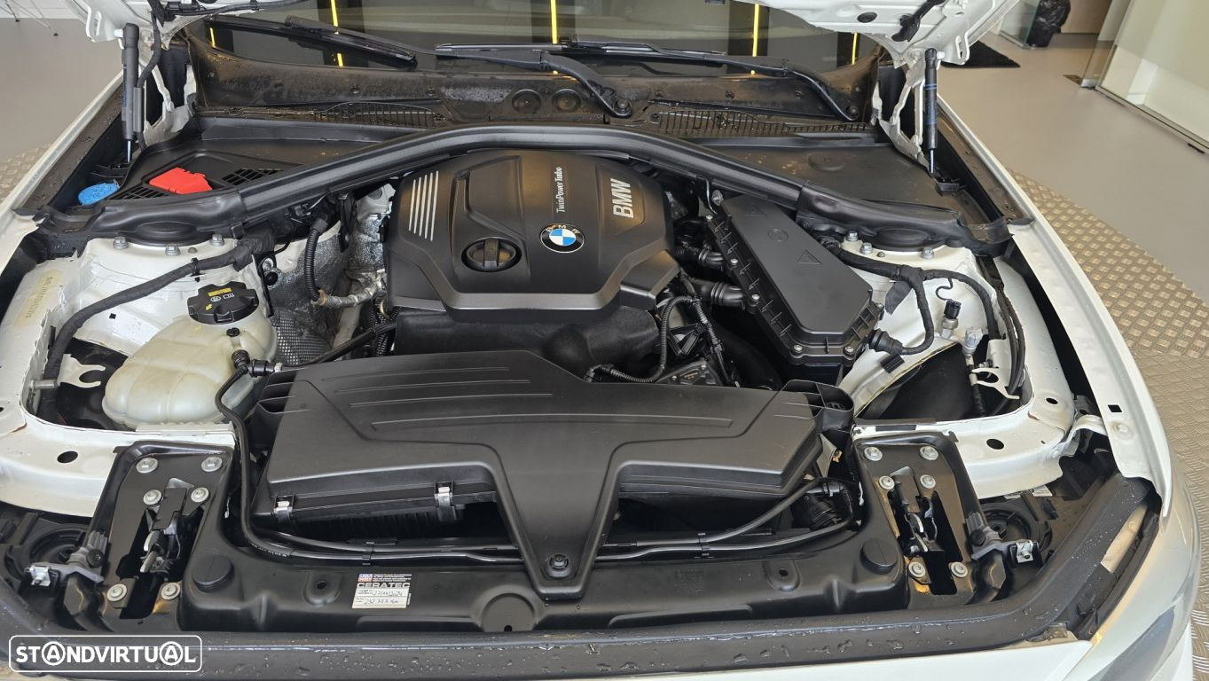 BMW 116 d Pack M - 22