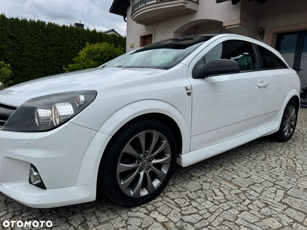 Opel Astra 1.6 Edition 111 Jahre - 9