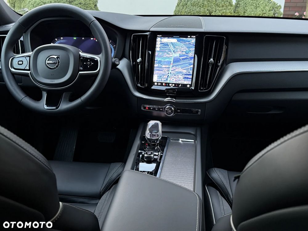 Volvo XC 60 B4 D Geartronic RDesign - 10