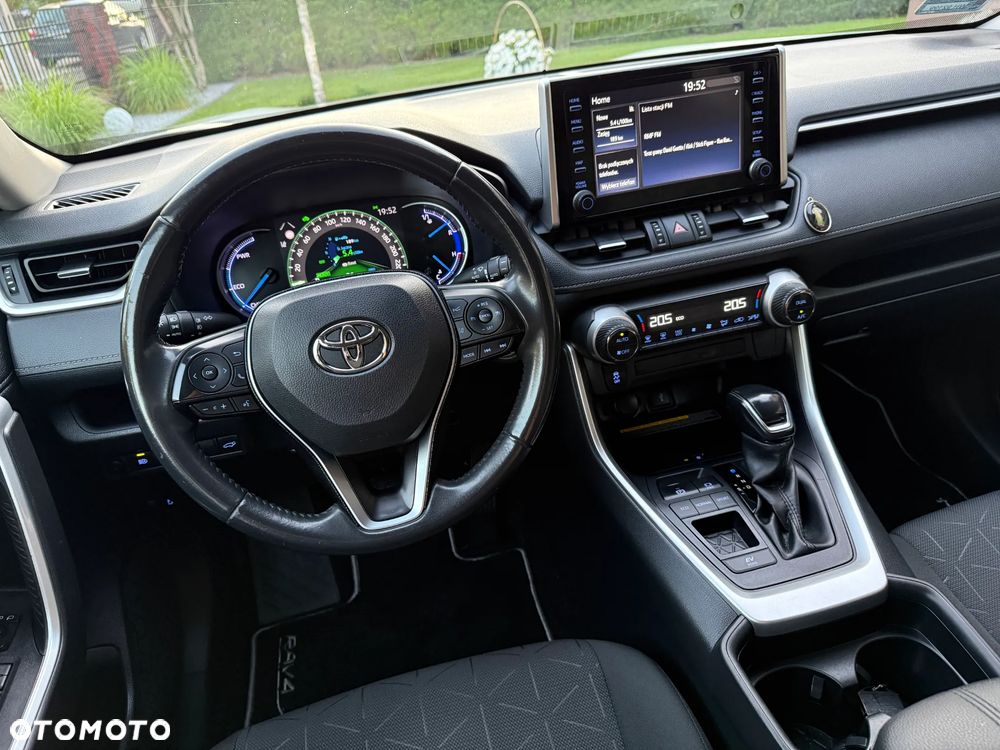 Toyota RAV4 2.5 Hybrid Comfort 4x2 - 18