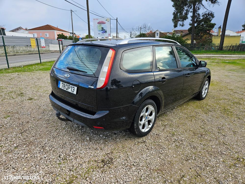 Ford Focus SW 1.6 TDCi DPF Titanium - 4